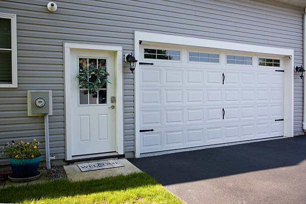 24/7 Emergency Garage Door Roller Replacement experts in Melissa, TX